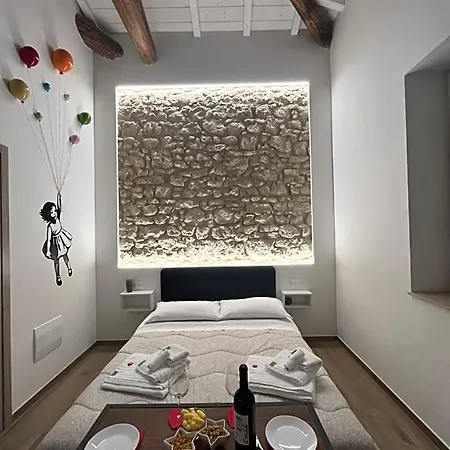 La Casa Di Ale Bed and Breakfast Βερόνα