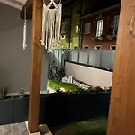 La Casa Di Ale 住宿加早餐酒店 3*
