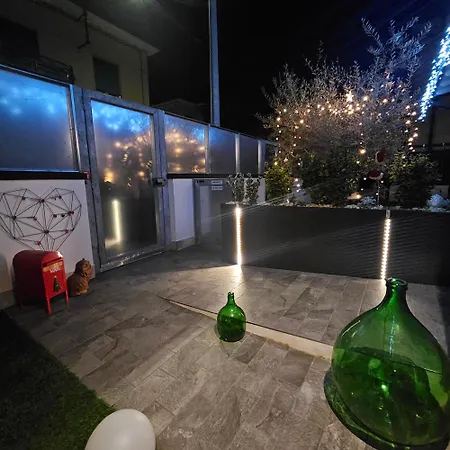 Bed & Breakfast La Casa Di Ale 3*